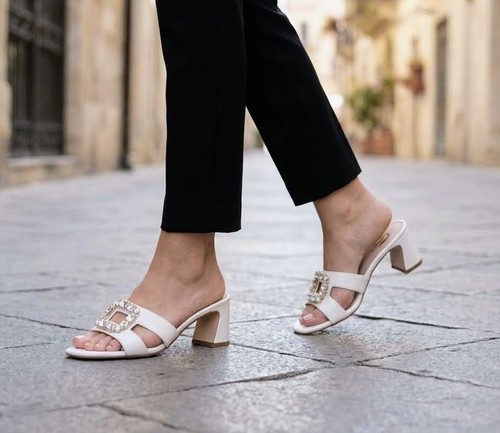 Ciabatte donna bianche con - bianche,